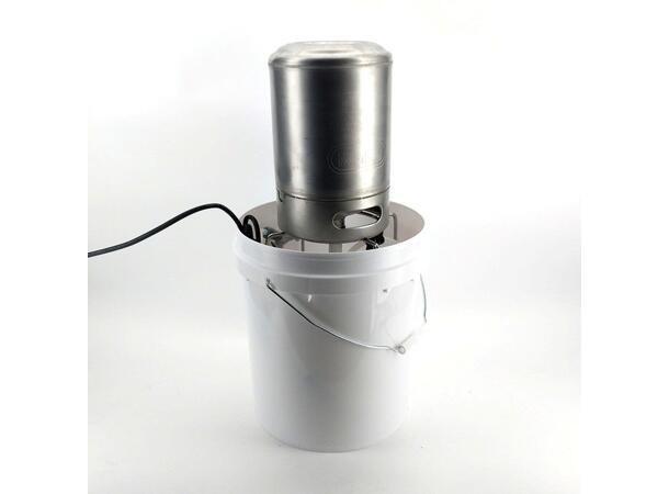 Bucket Blaster Keg and Fermenter Washer