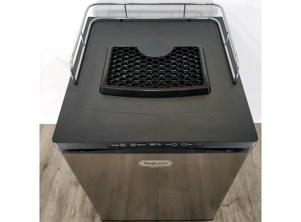 Series X Kegerator - 4 kranar Paket med tapptorn och 4 kranar 