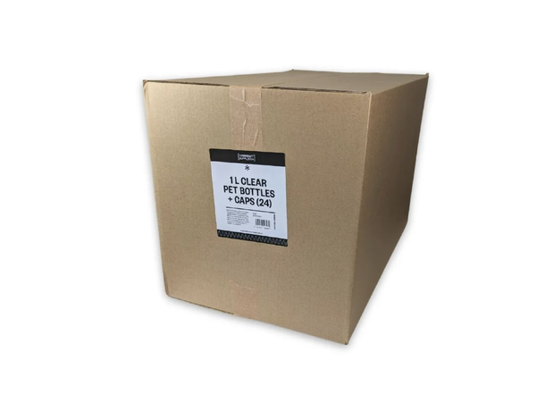 Eske med 24 stk PET 0,5 l plastflasker