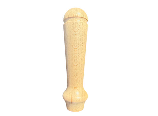 Tapphandtag i ek svarvad design
