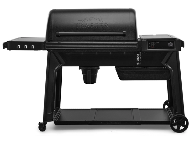 Traeger Woodridge pro