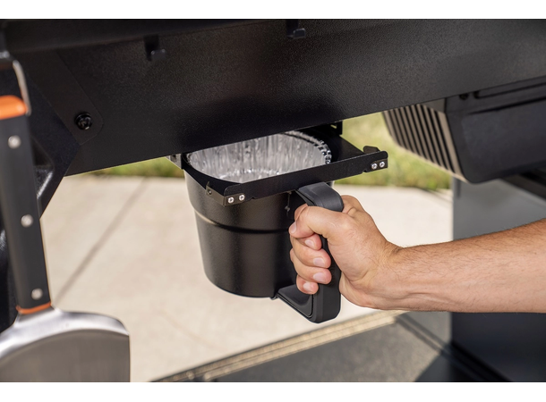 Traeger Woodridge pro